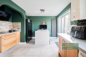 Photo 13- click for photo gallery